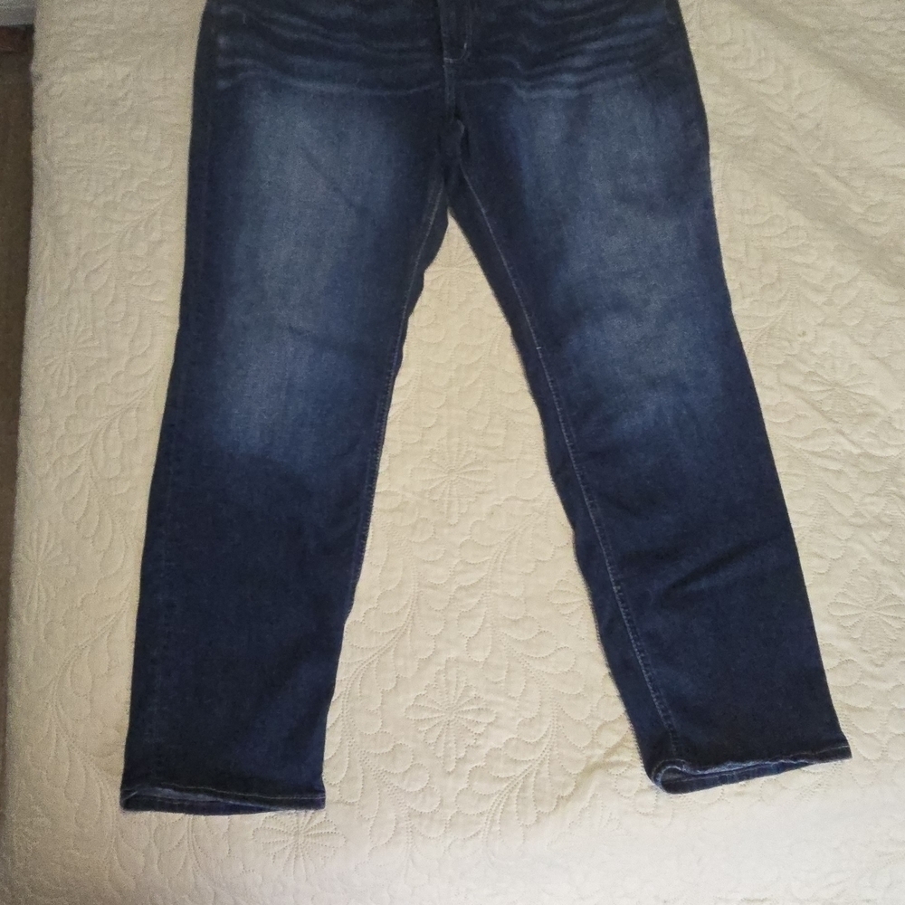 Silver Jeans Dark Blue Straight Leg Women's Jeans